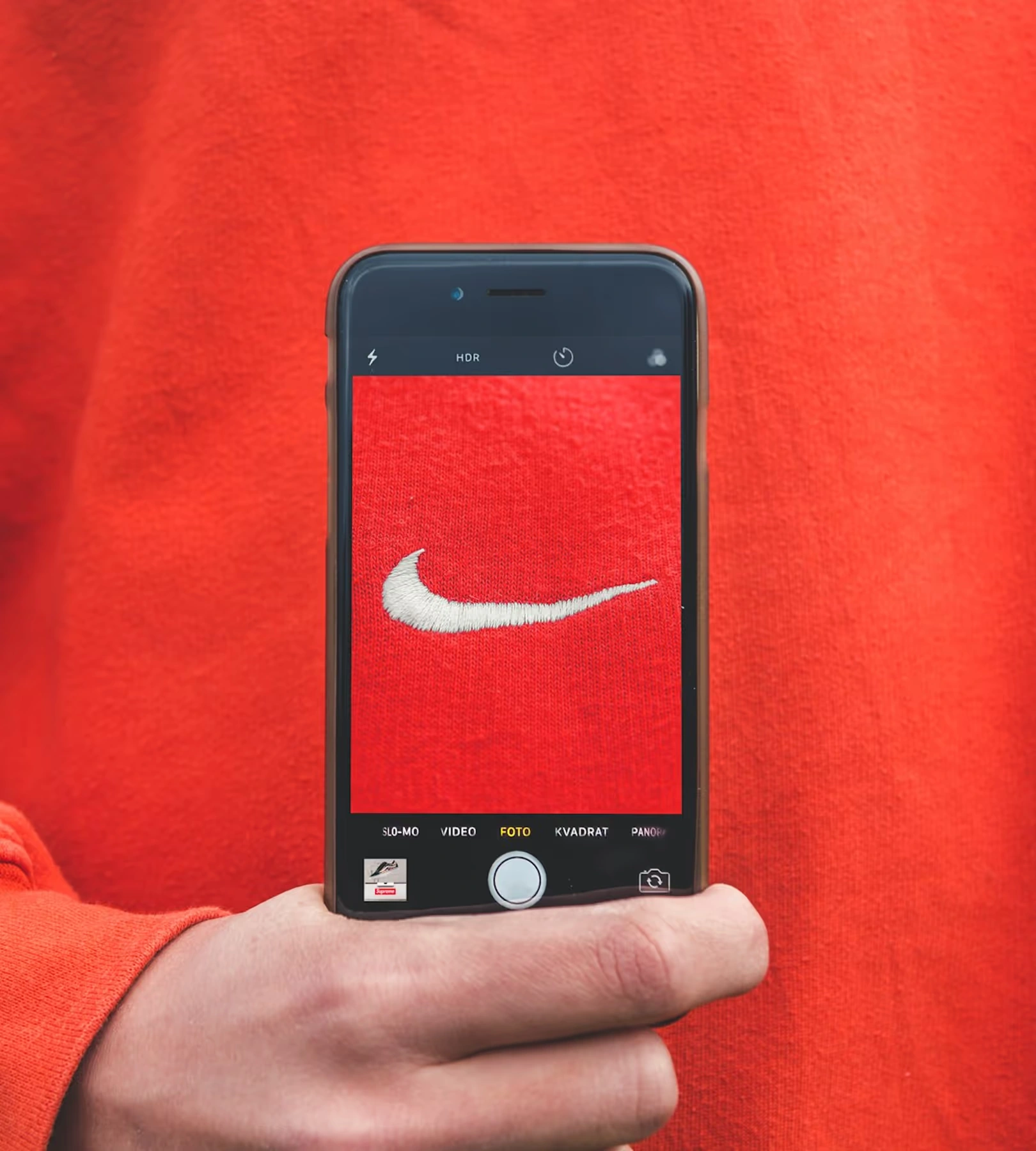 Packaging Design with On-Demand Experts — Mobile brand context